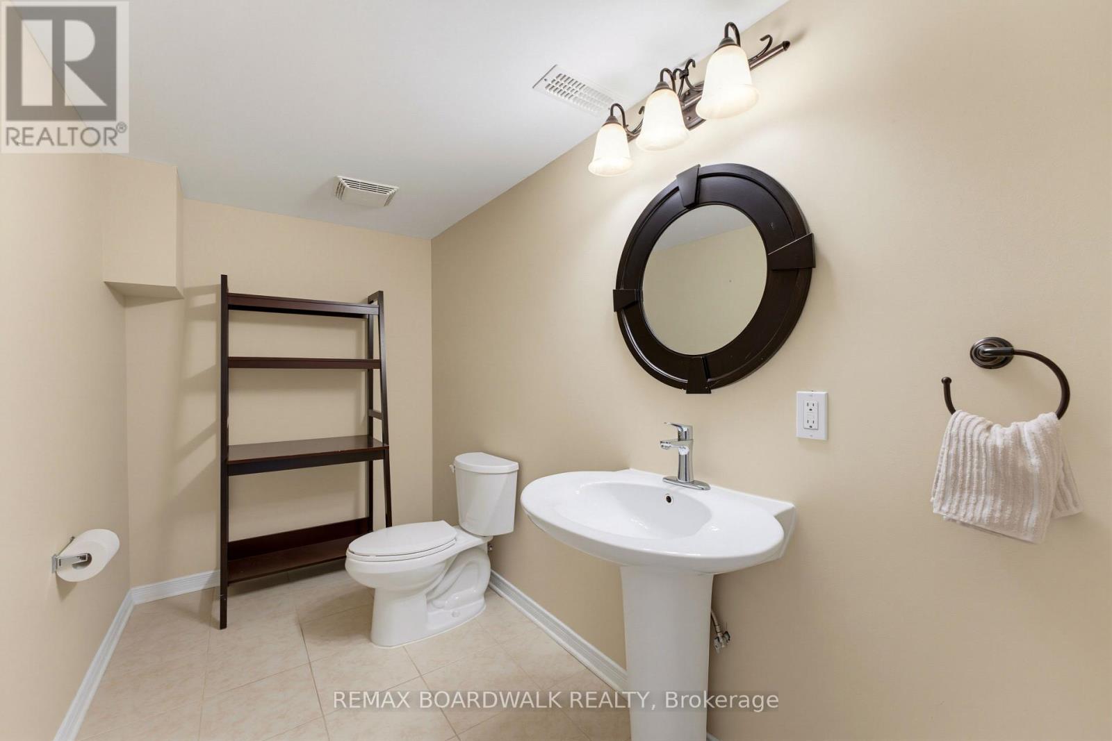 210 BROXBURN CRESCENT - Image 39