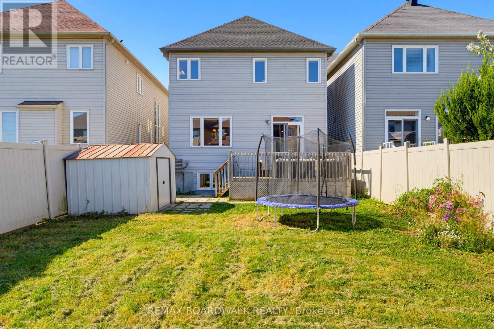 210 BROXBURN CRESCENT - Image 41