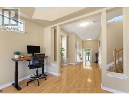 210 Broxburn Crescent, Ottawa, ON K2J0N7 Photo 7