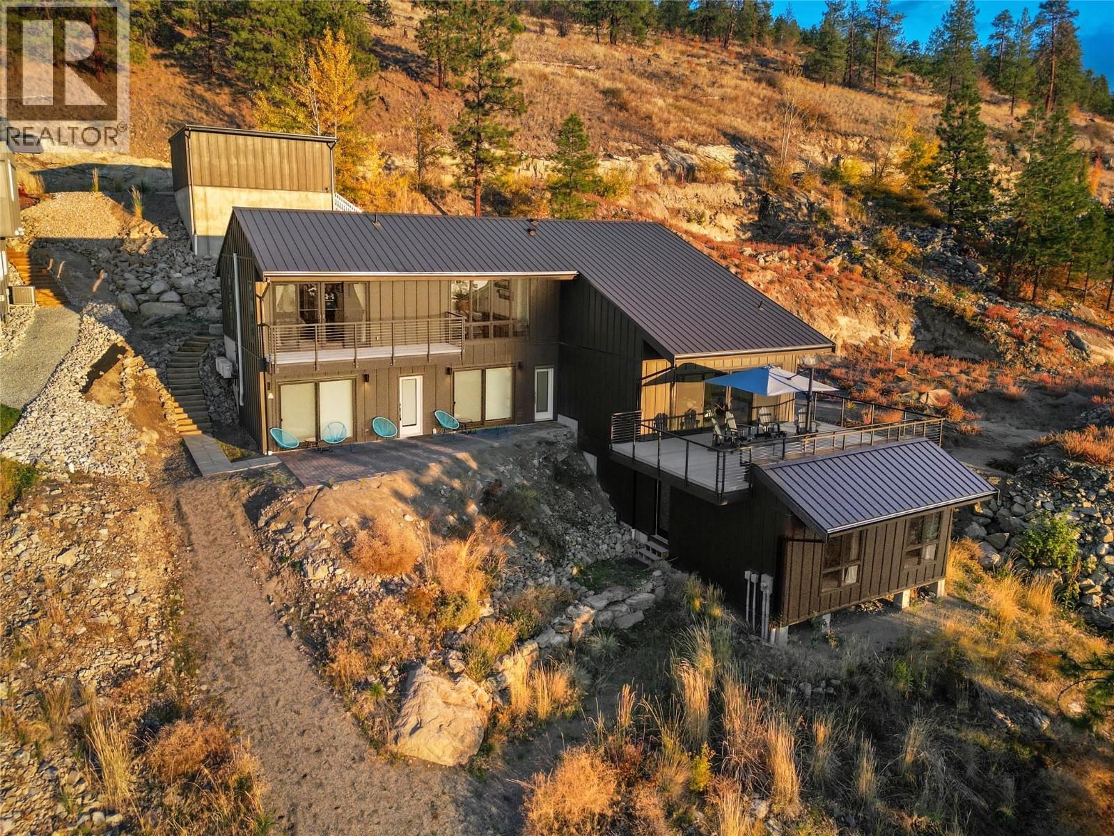 2710 Workman Place, Naramata