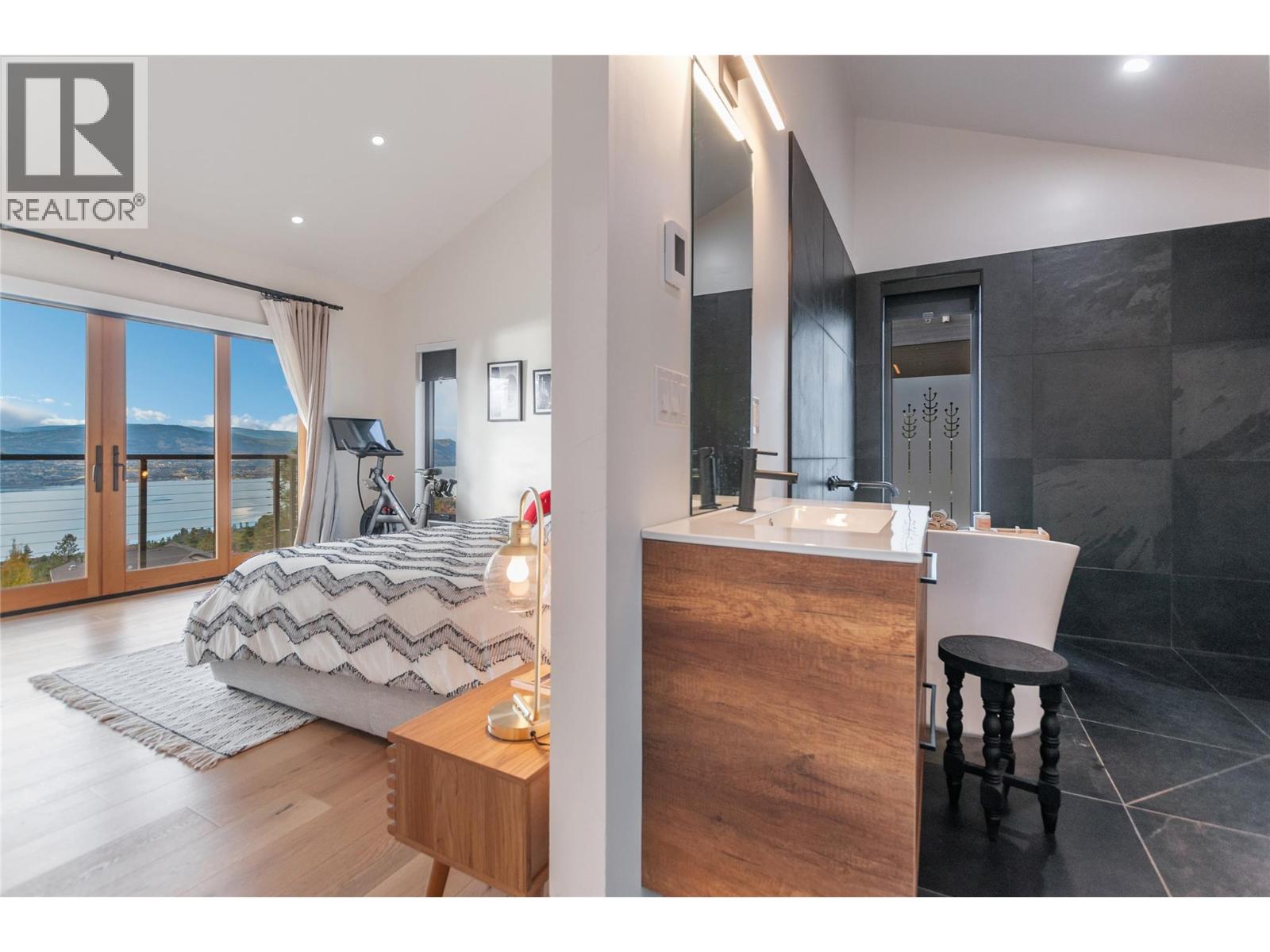 2710 Workman Place, Naramata