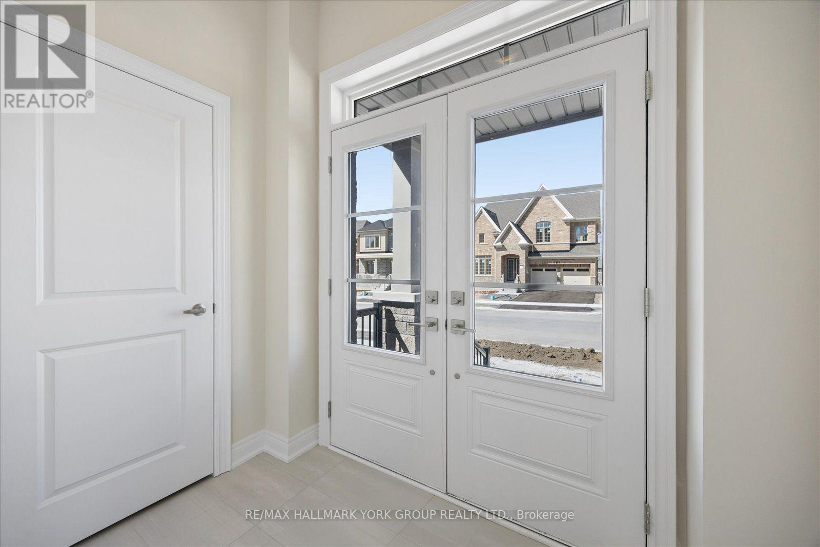 278 WALTER ENGLISH DRIVE, East Gwillimbury (Queensville) — photo 4