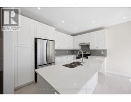 278 Walter English Drive, East Gwillimbury, ON L9N0Z4 Photo 16