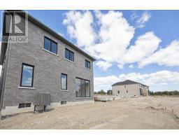 278 Walter English Drive, East Gwillimbury, ON L9N0Z4 Photo 38