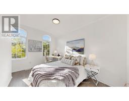 18 Montagues Lane, Markham, ON L6B0A3 Photo 12
