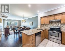 304 - 9451 Jane Street, Vaughan, ON L6A4H7 Photo 6