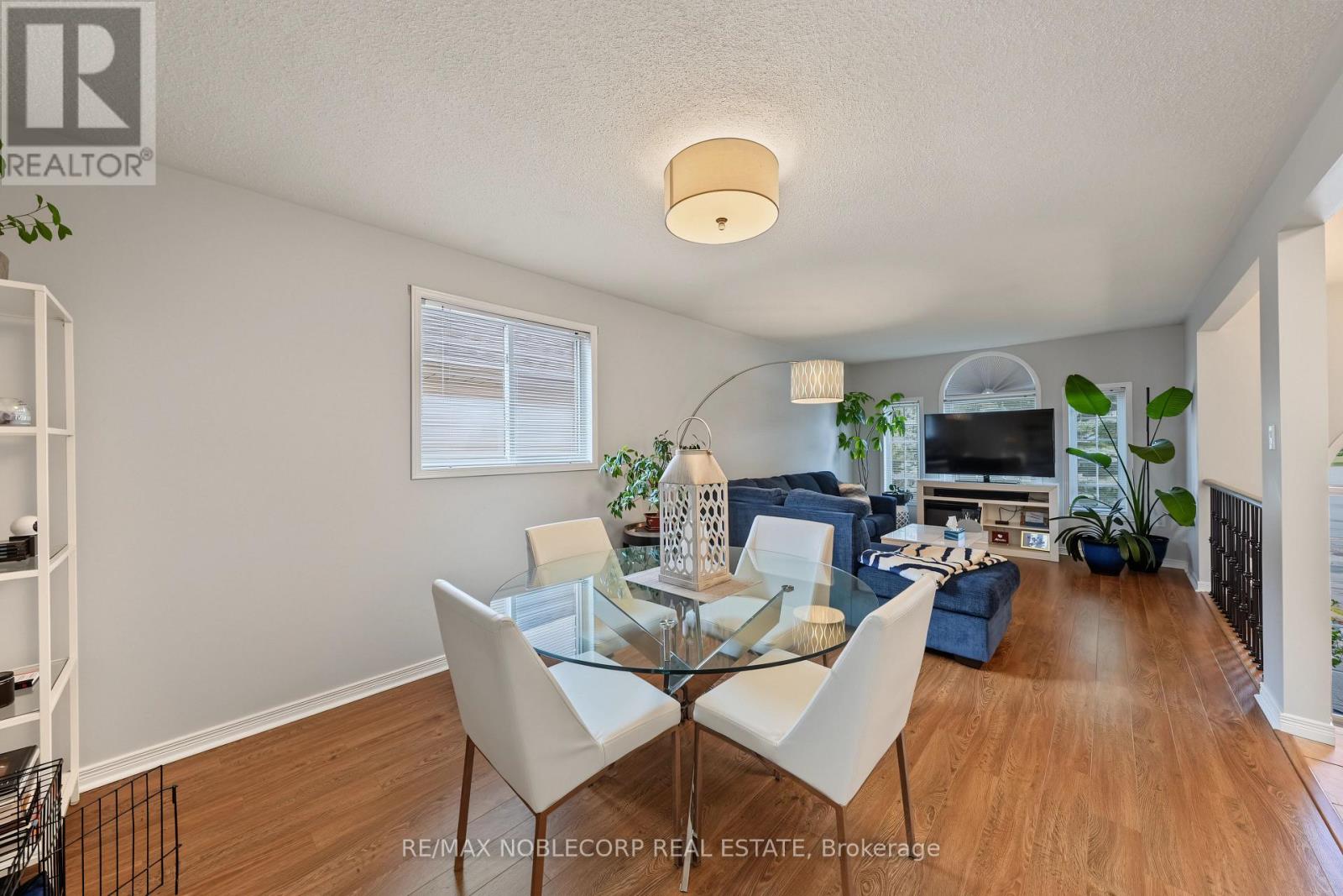 350 EMMS DRIVE, Barrie (Holly) — photo 12