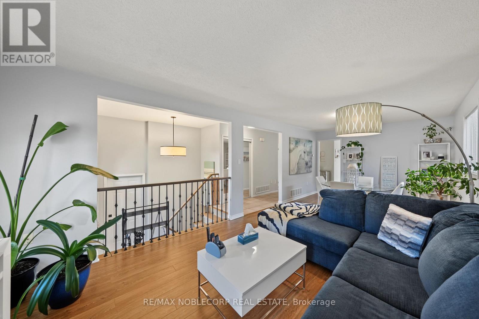 350 EMMS DRIVE, Barrie (Holly) — photo 9