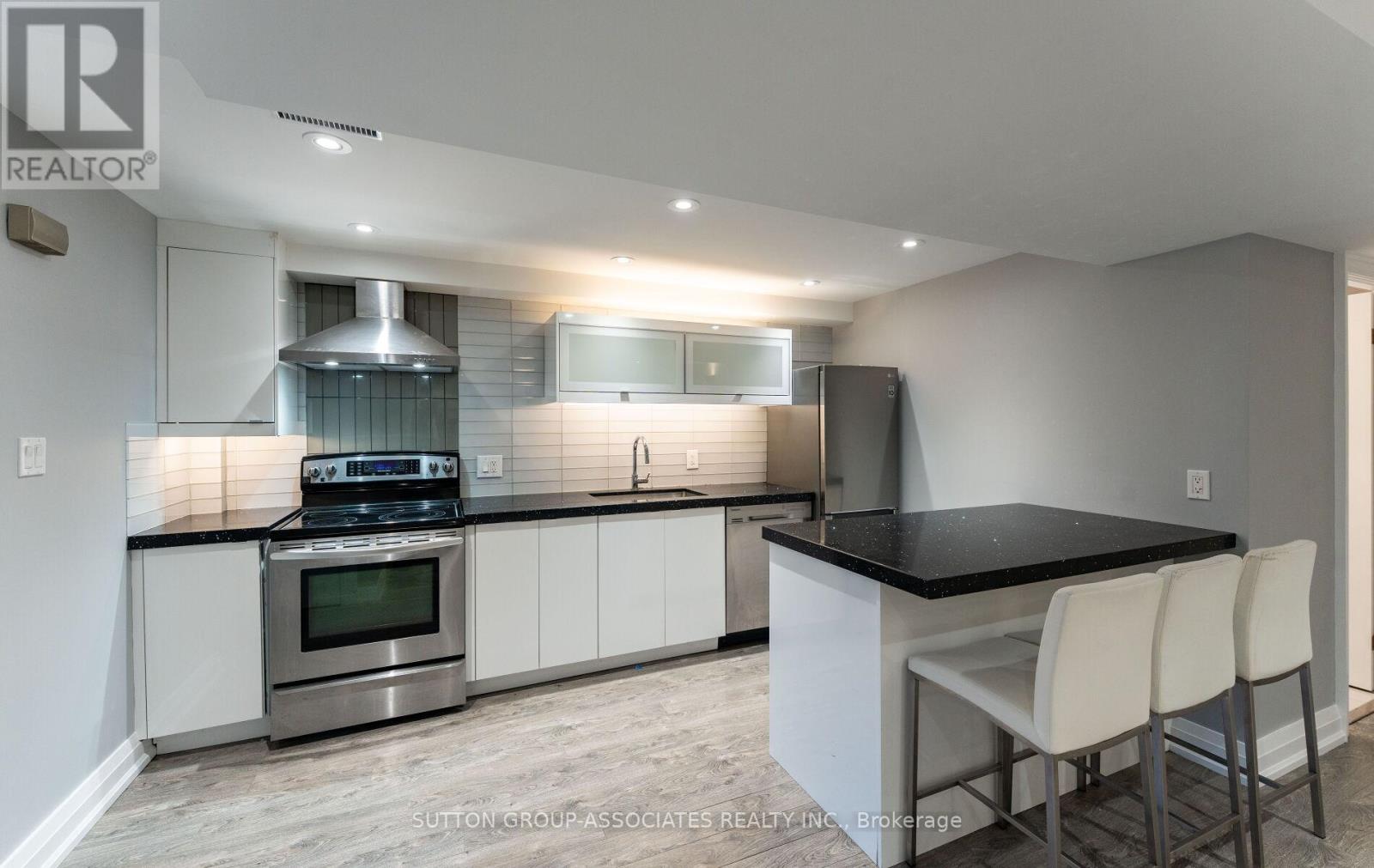 LOWER - 358 CONCORD AVENUE, Toronto (Dovercourt-Wallace Emerson-Junction) — photo 8