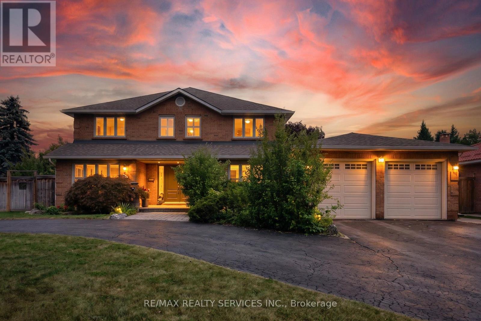 Photo of 35 Linden Crescent