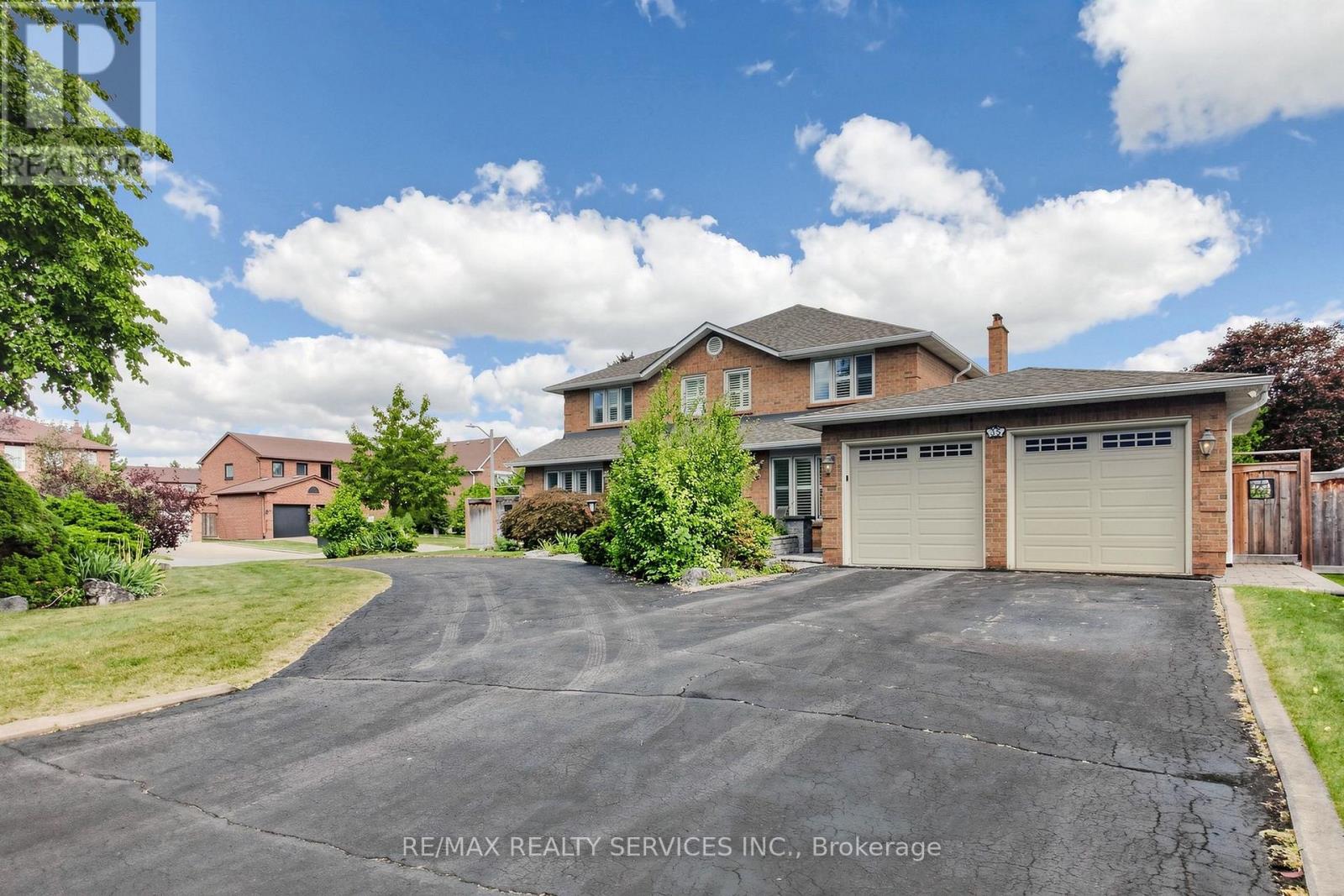 35 LINDEN CRESCENT, Brampton (Westgate) — photo 3