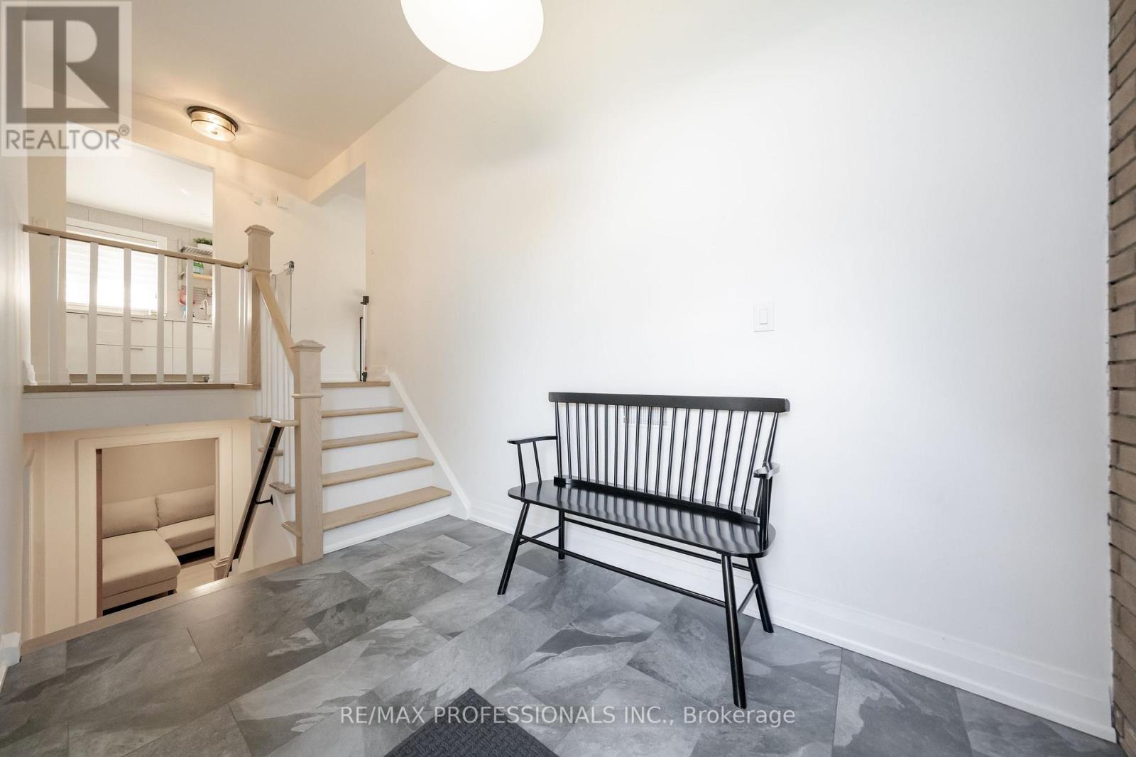Photo of 103 WEST DEANE PARK DRIVE