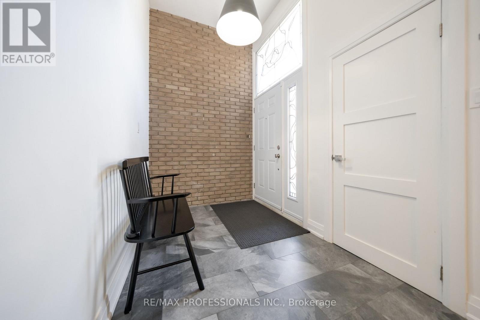 Photo of 103 WEST DEANE PARK DRIVE