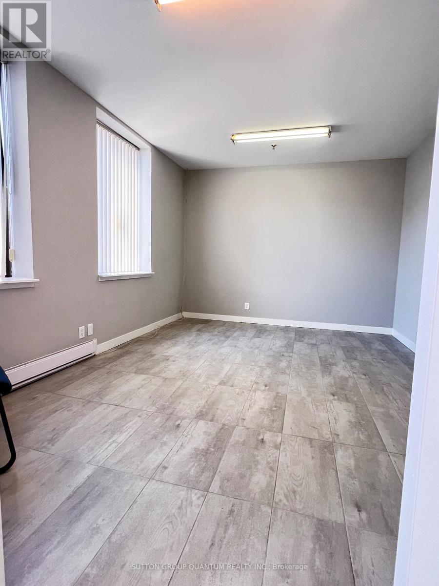 9 & 10 - 6731 COLUMBUS ROAD, Mississauga (Northeast) — photo 3