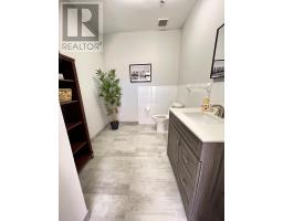 9 & 10 - 6731 Columbus Road, Mississauga, ON L5T2M4 Photo 13