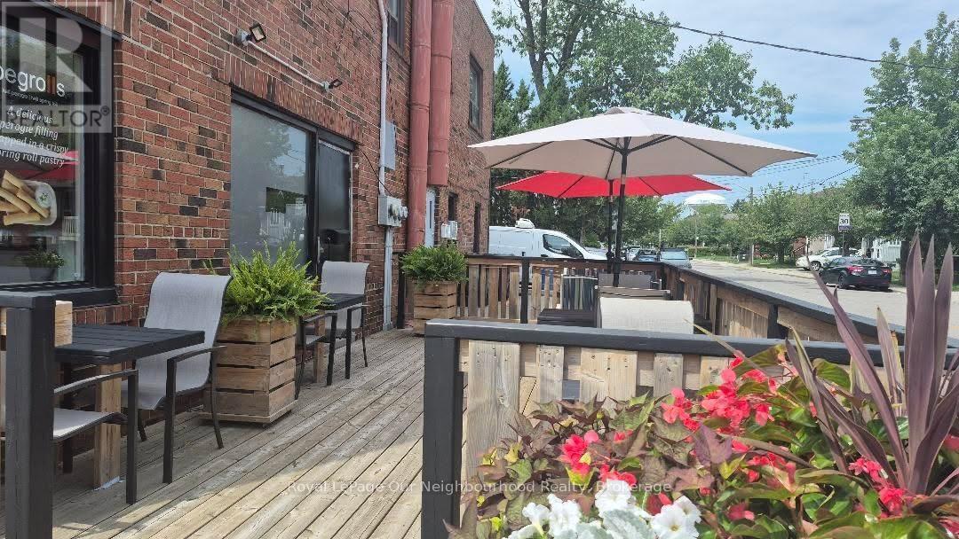 1F & BASEMENT - 3226 LAKE SHORE BOULEVARD W, Toronto (Long Branch) — photo 3