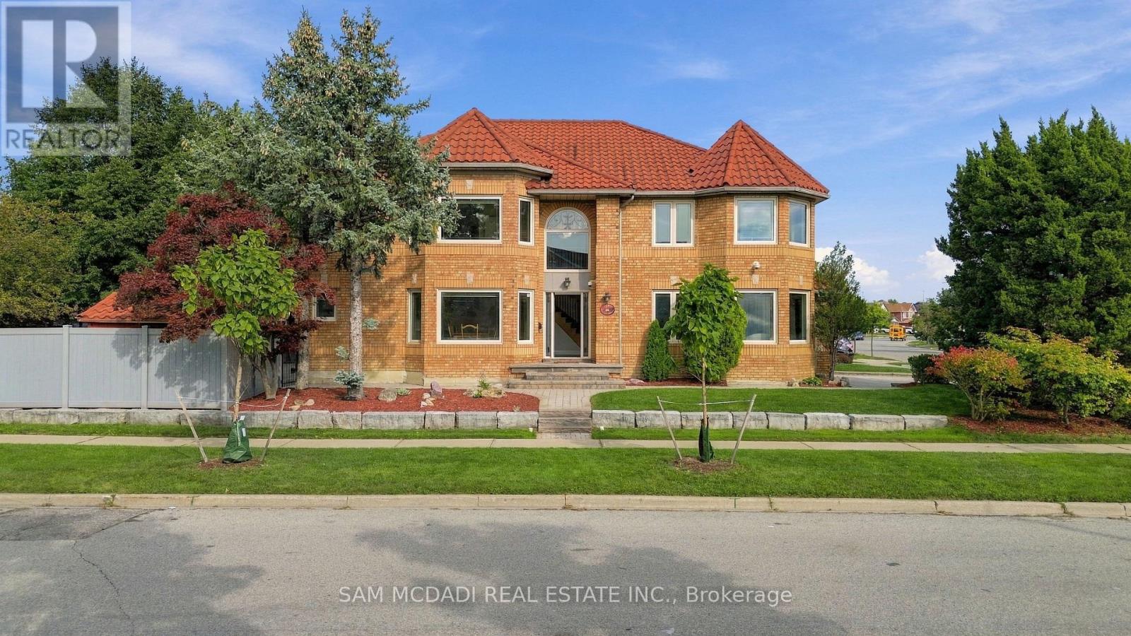 5289 FALLINGBROOK DRIVE, Mississauga (East Credit) — photo 2