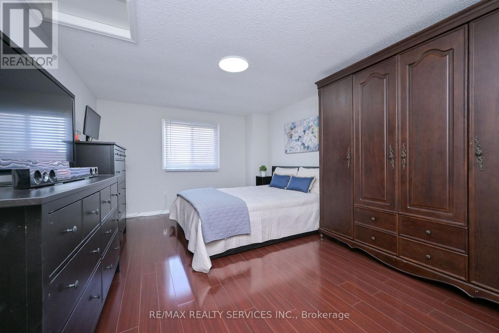 67 SANDMERE AVENUE - 17