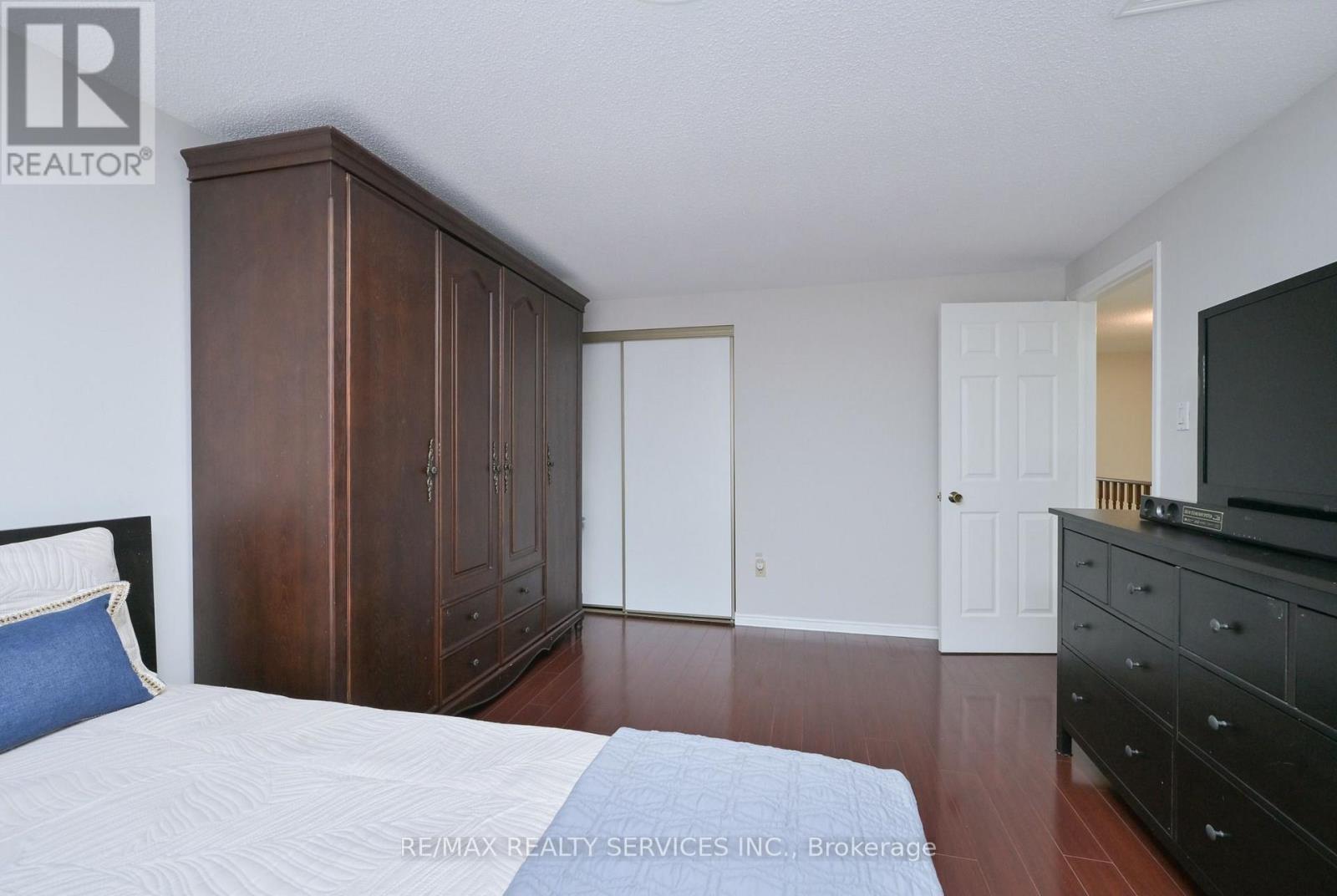 67 SANDMERE AVENUE - 18