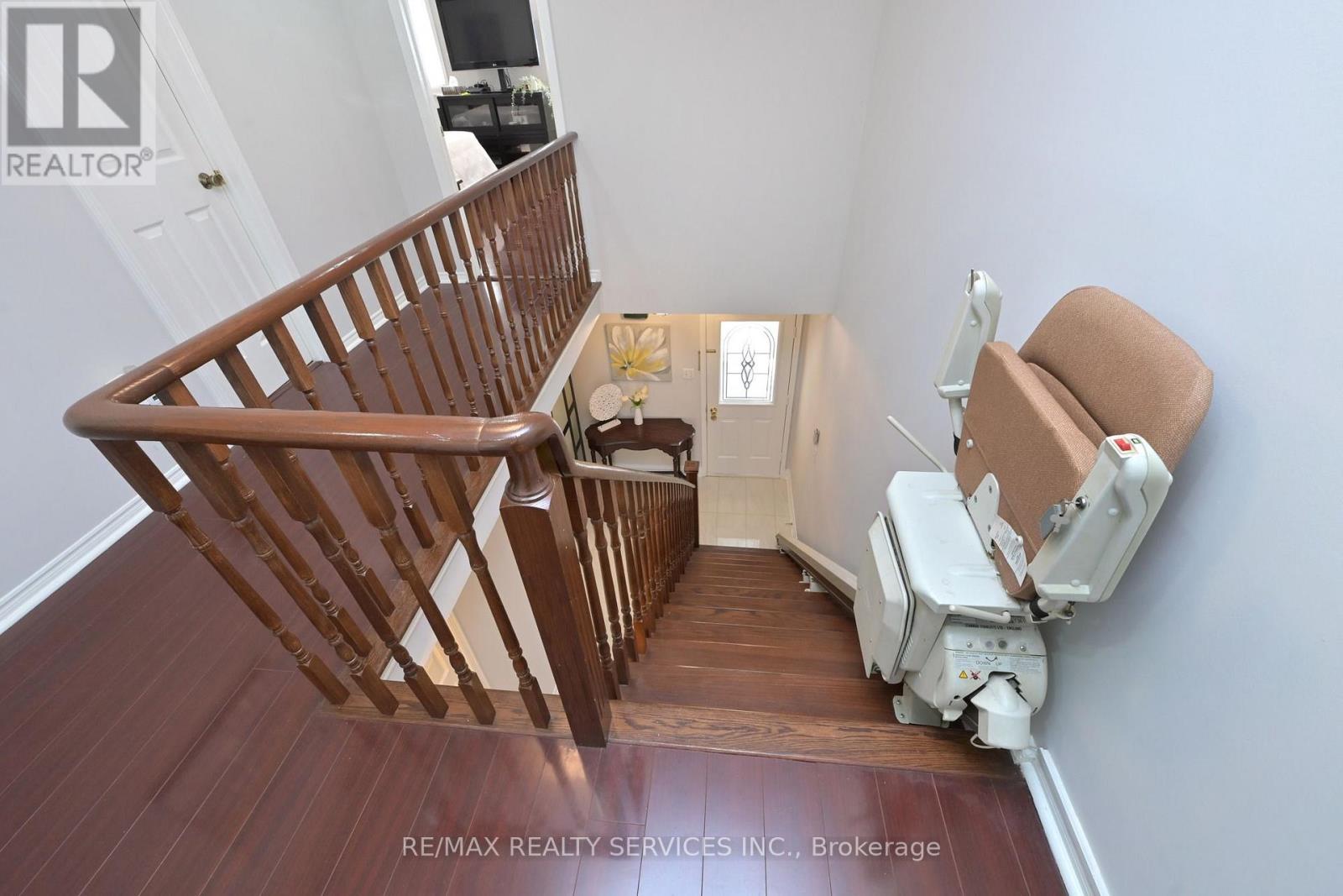 67 SANDMERE AVENUE - 26
