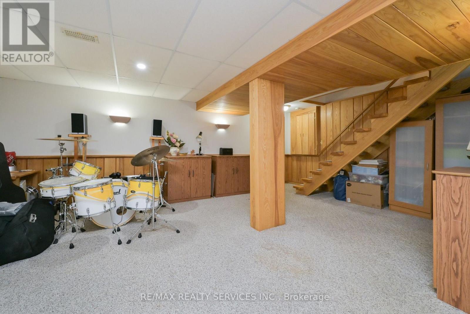 67 SANDMERE AVENUE - 28