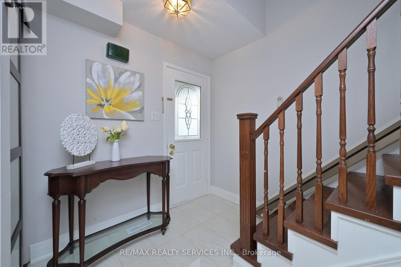 67 SANDMERE AVENUE, Brampton (Heart Lake West) — photo 5
