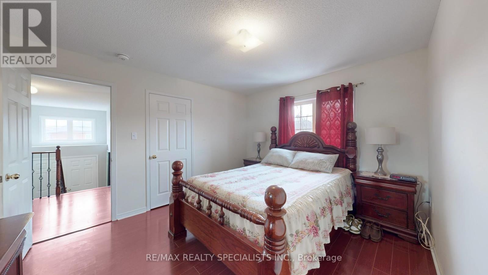 13 LEDGEROCK ROAD - 34
