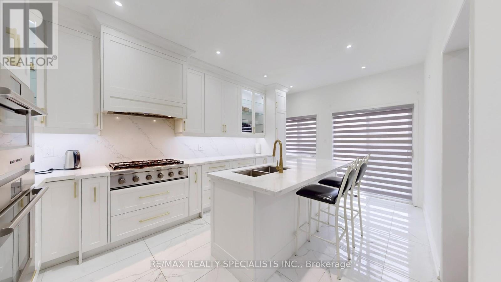 Photo of 13 LEDGEROCK ROAD
