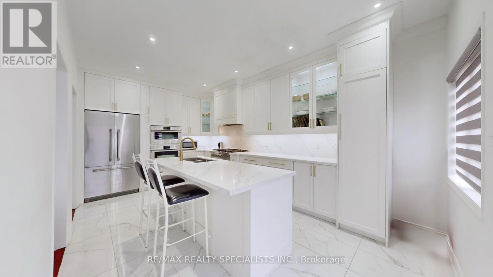 13 LEDGEROCK ROAD - 8