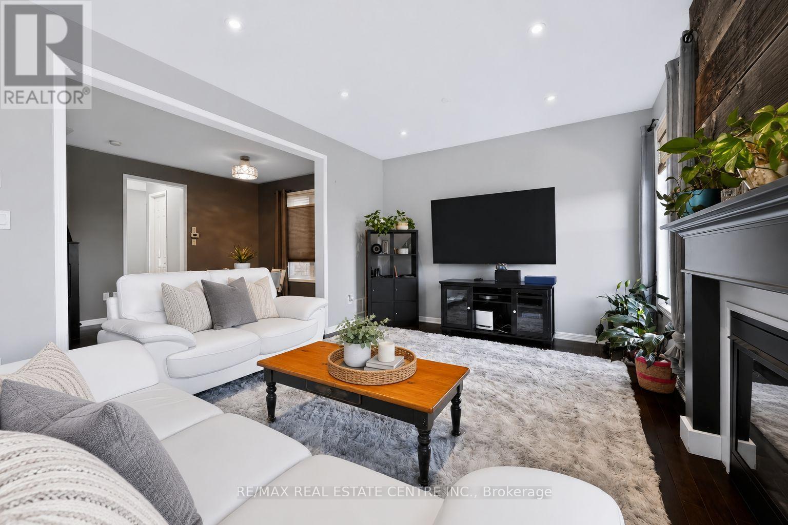 573 ATTENBOROUGH TERRACE, Milton (WI Willmott) — photo 10