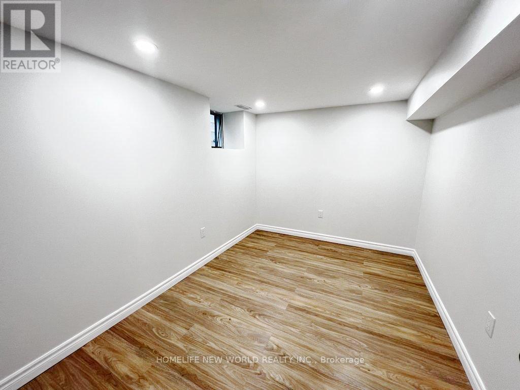 LOWER - 3 ROBLOCKE AVENUE, Toronto (Dovercourt-Wallace Emerson-Junction) — photo 3