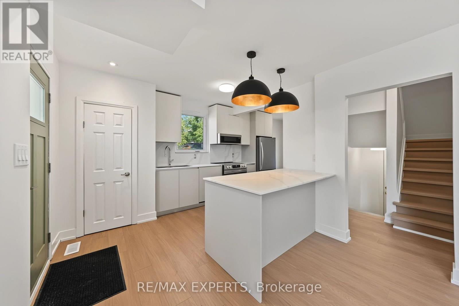 3 GREENACRES ROAD, Toronto (Beechborough-Greenbrook) — photo 4