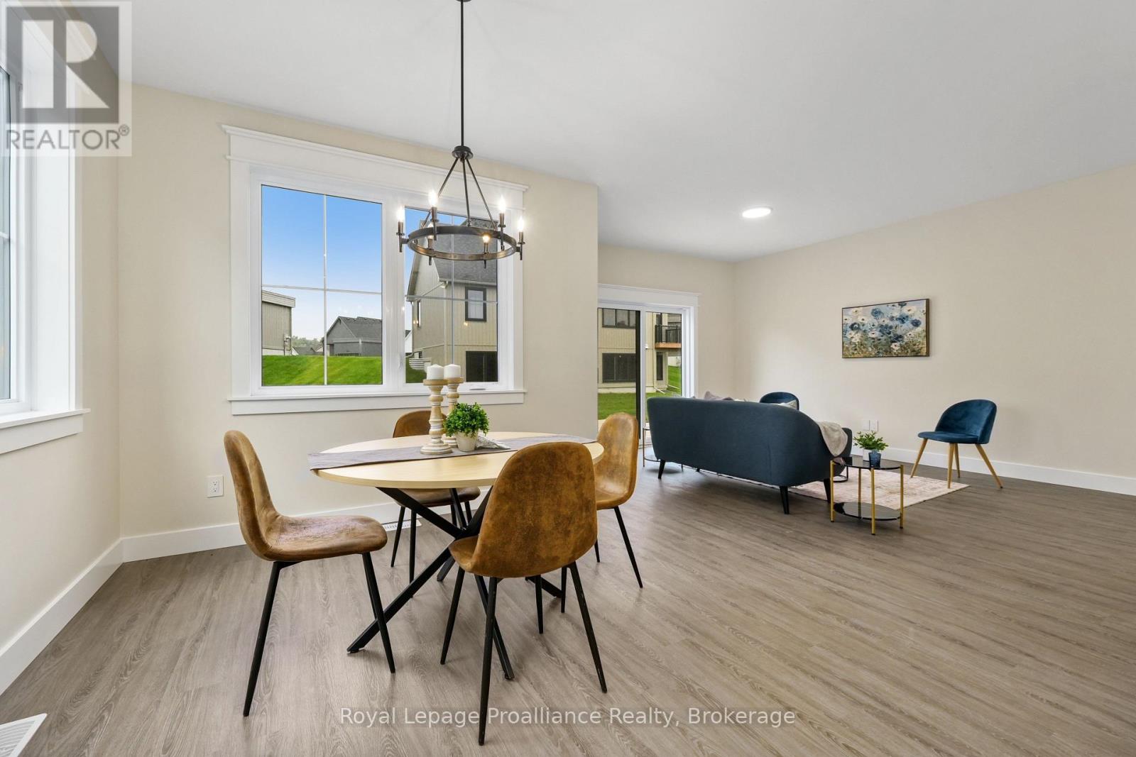 12 GREENFIELD DRIVE - 14