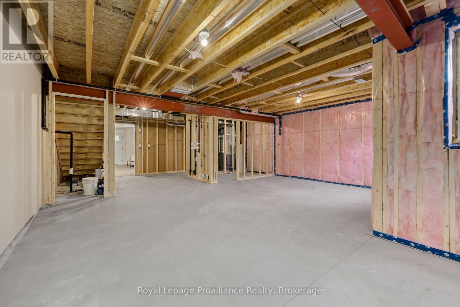 12 GREENFIELD DRIVE - Image 30