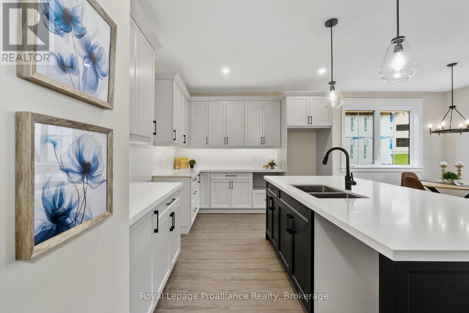 12 GREENFIELD DRIVE - Image 16