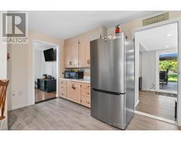 2328 Kerr Line, Whitewater Region, ON K0J1V0 Photo 9