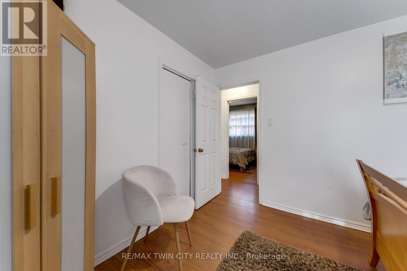 49 CARNABY CRESCENT - 17