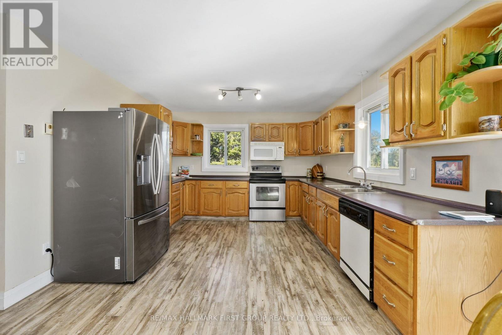 141 CEDAR LANE - 14
