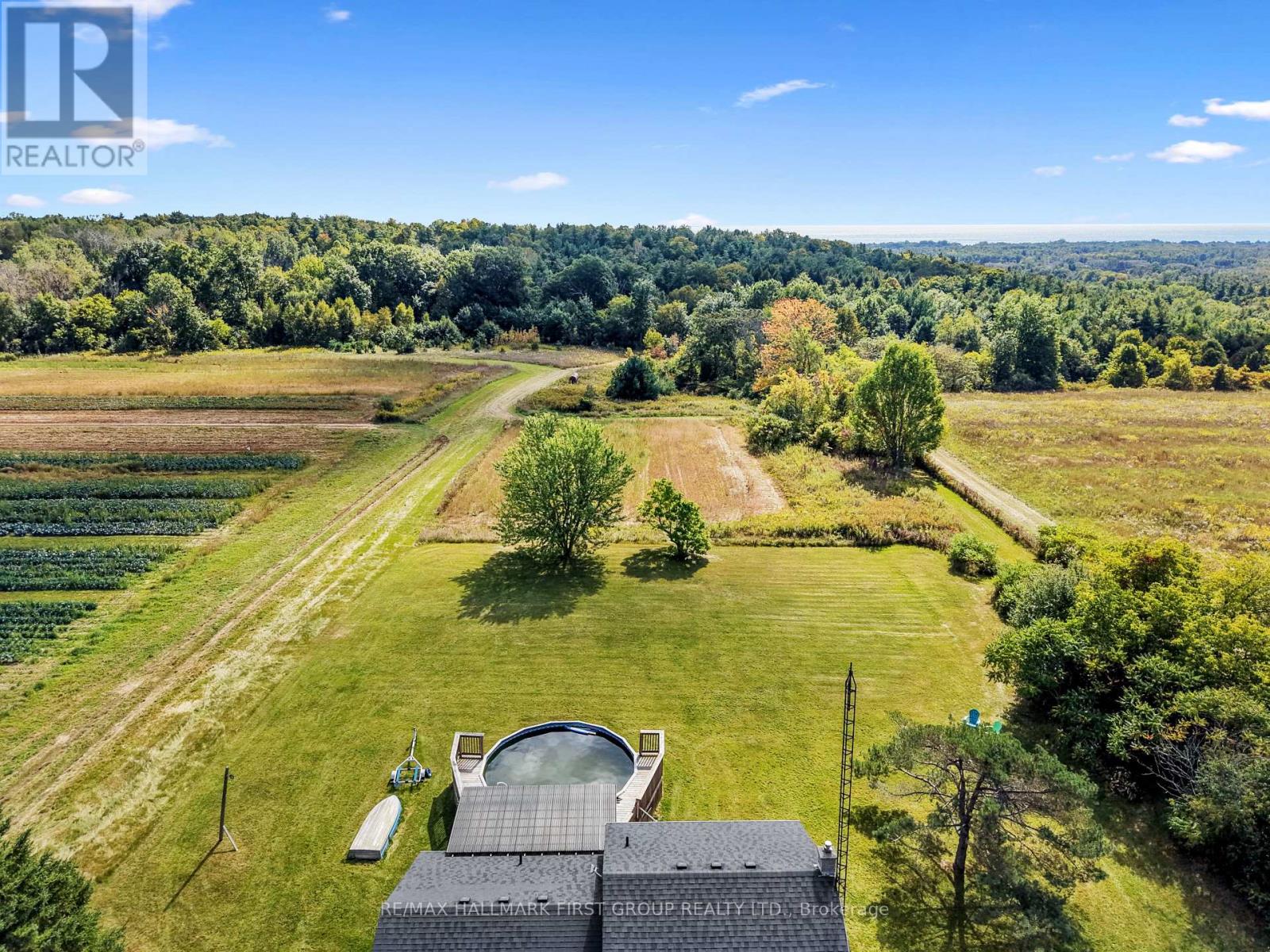 141 CEDAR LANE - 40