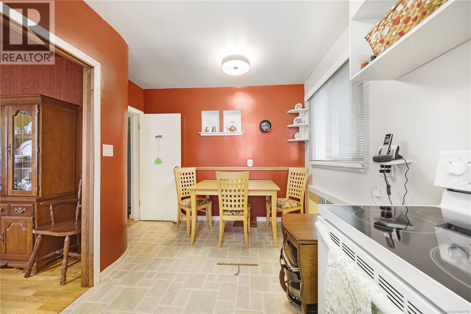 2955 6th Ave - 15