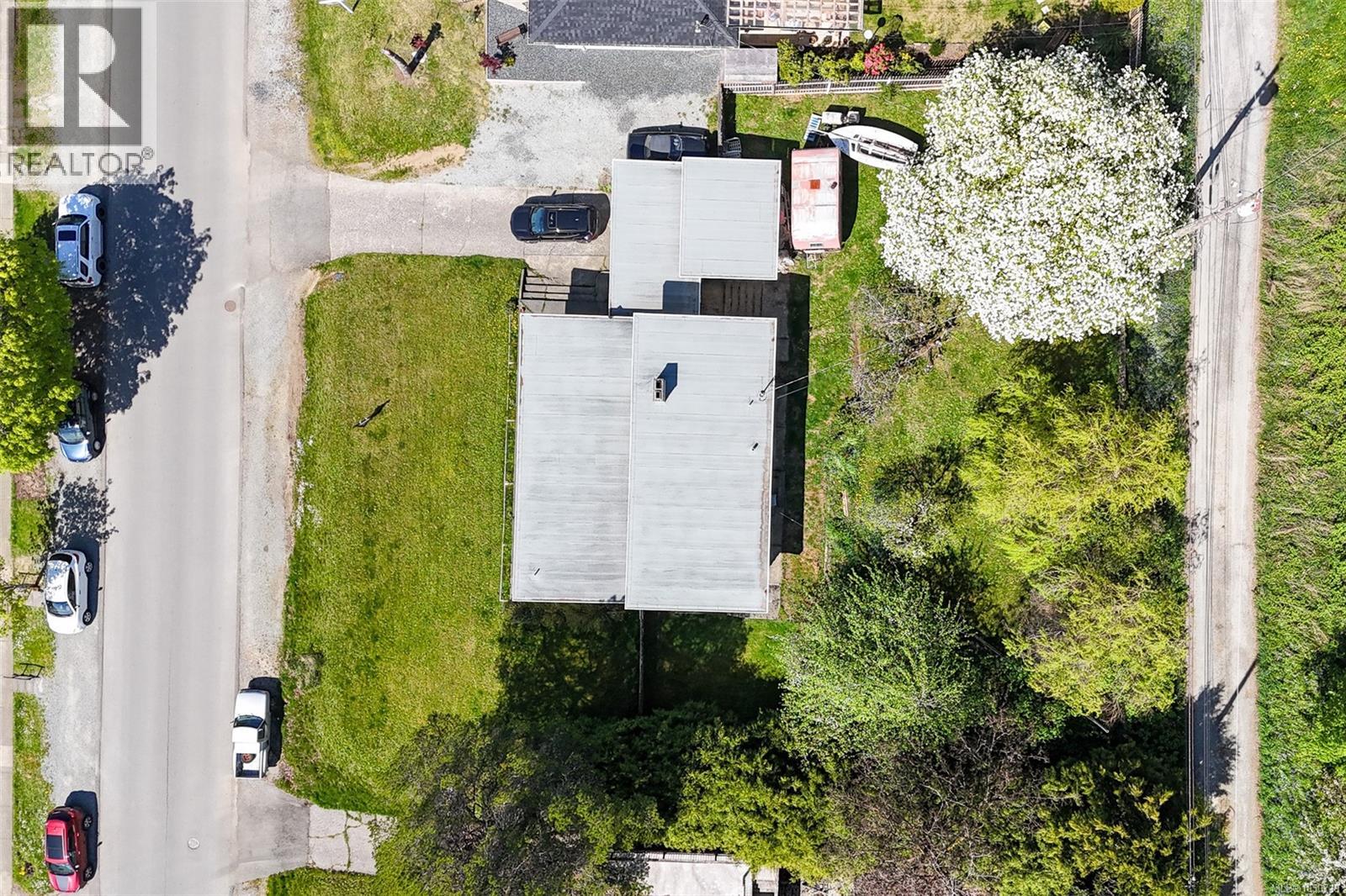 2955 6th Ave - 5