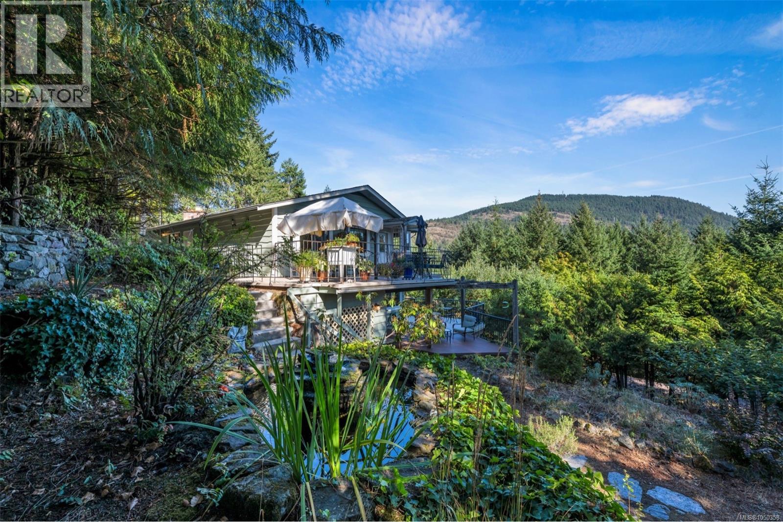 6693 Genoa Bay Rd - 16