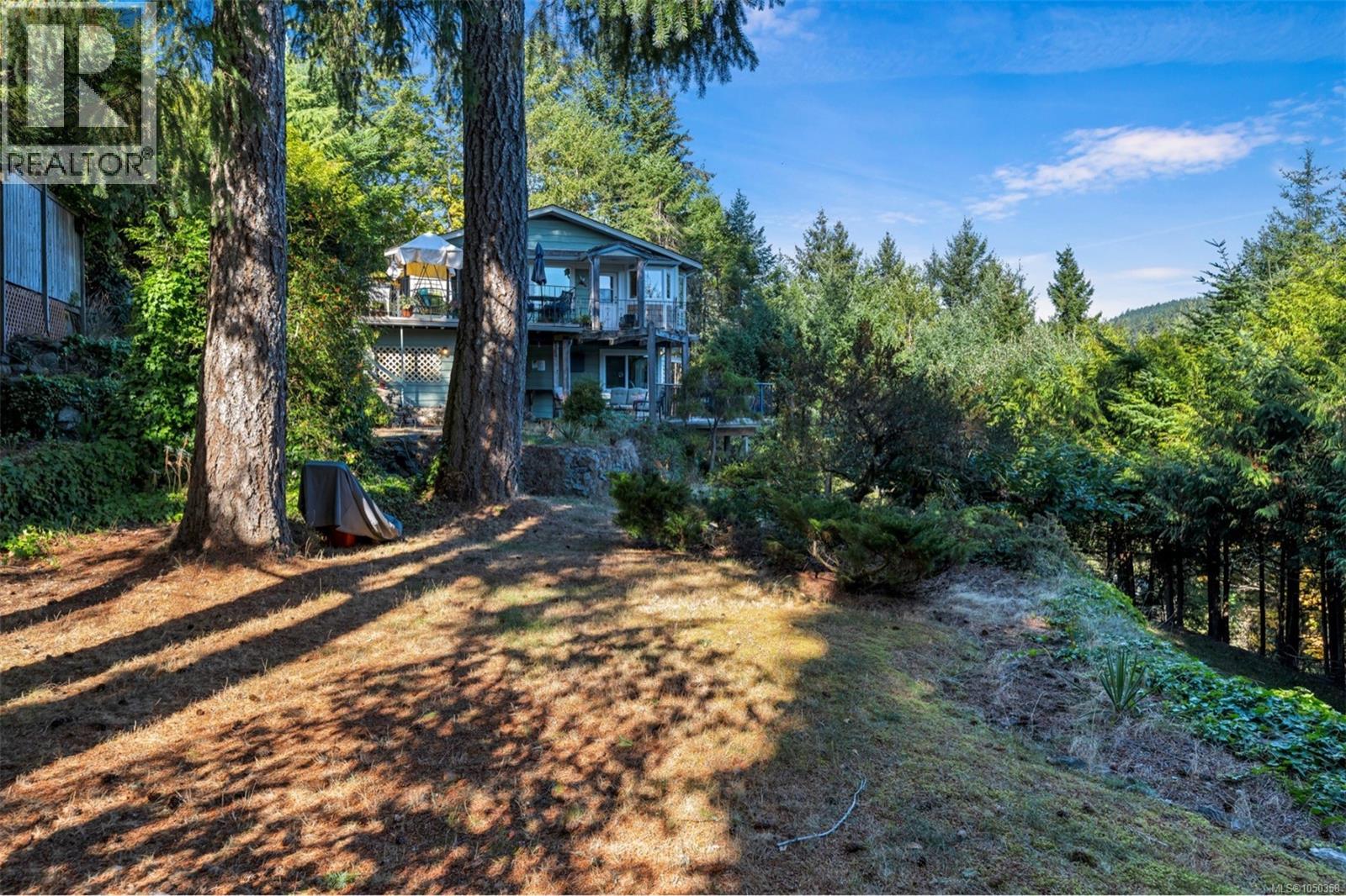 6693 Genoa Bay Rd - Image 77