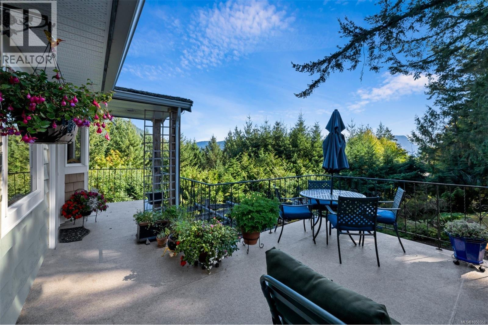 6693 Genoa Bay Rd - 92