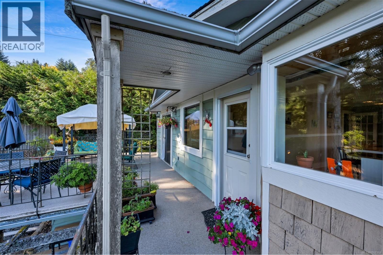 6693 Genoa Bay Rd - 93