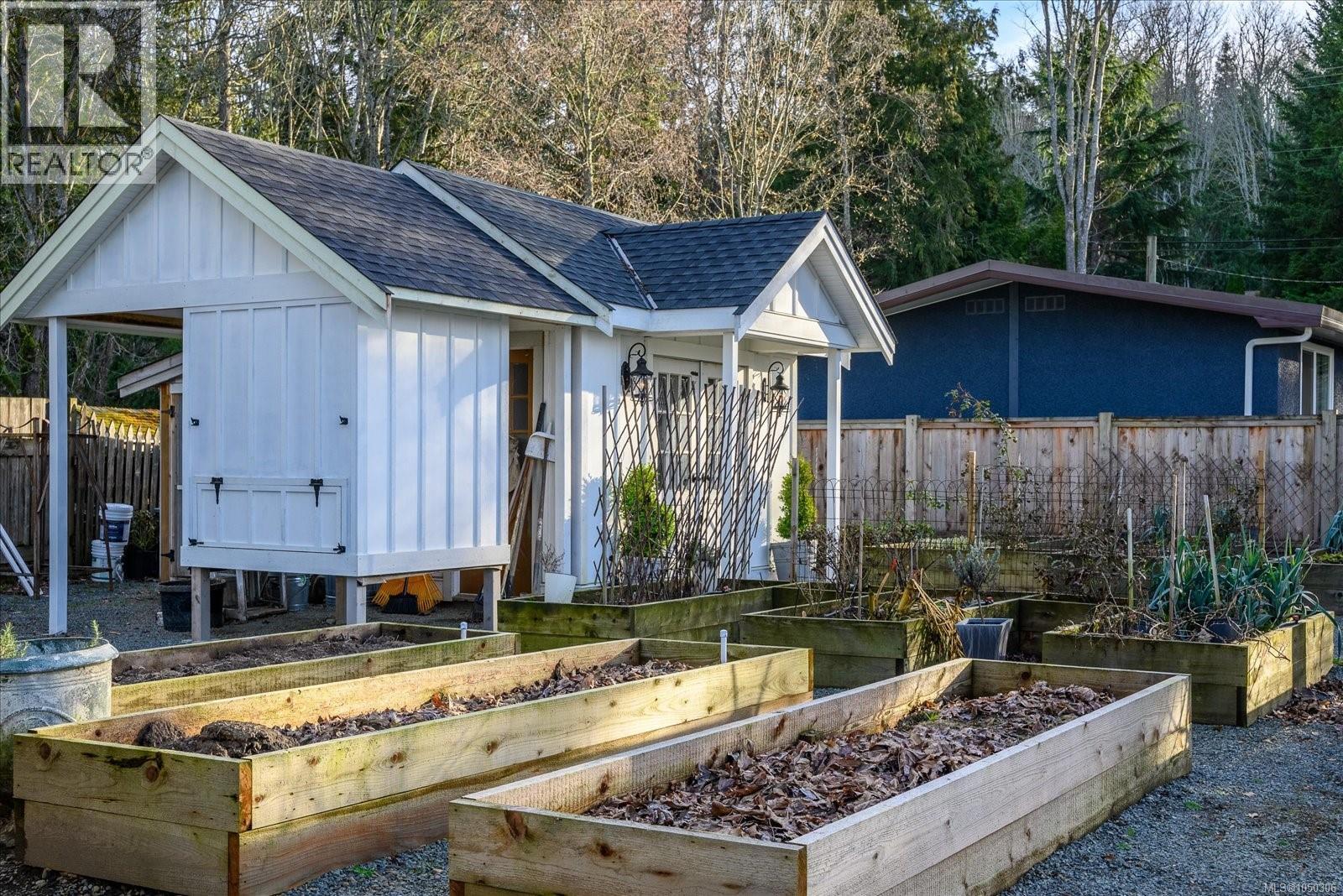 7128 Benwaldun Rd - 33