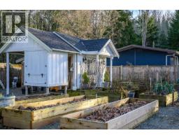 7128 Benwaldun Rd, Lantzville, BC V0R2H0 Photo 33