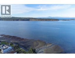 7128 Benwaldun Rd, Lantzville, BC V0R2H0 Photo 38