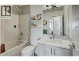 7369 MERCADO Avenue SE - photo 28