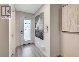 7369 MERCADO Avenue SE - photo 29